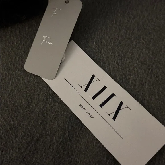 NEW Faux Fur Earmuff & Reusable Cup - Picture 5 of 5